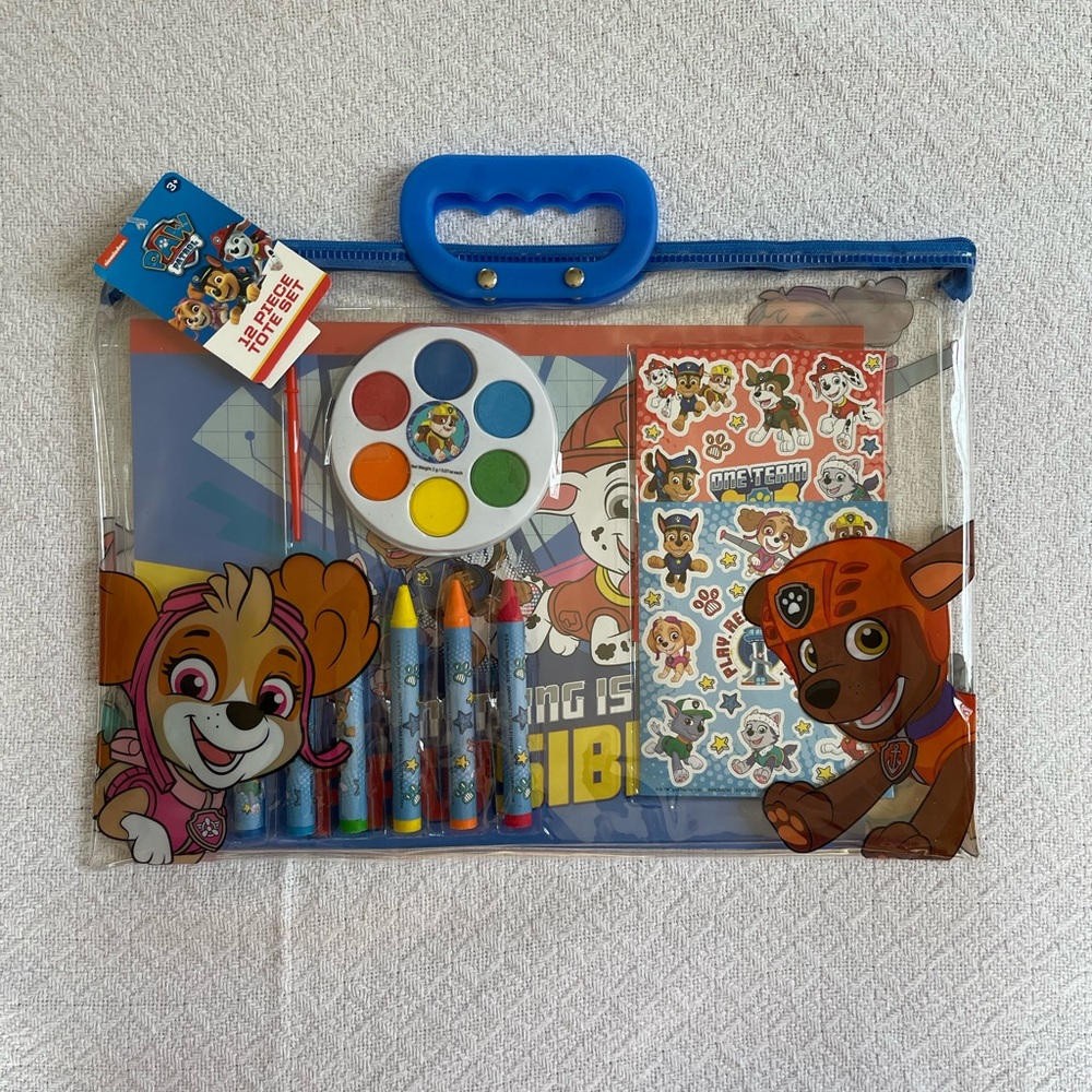 Paw Patrol 12pc Stationary and Art set In Zipper Tote NWT